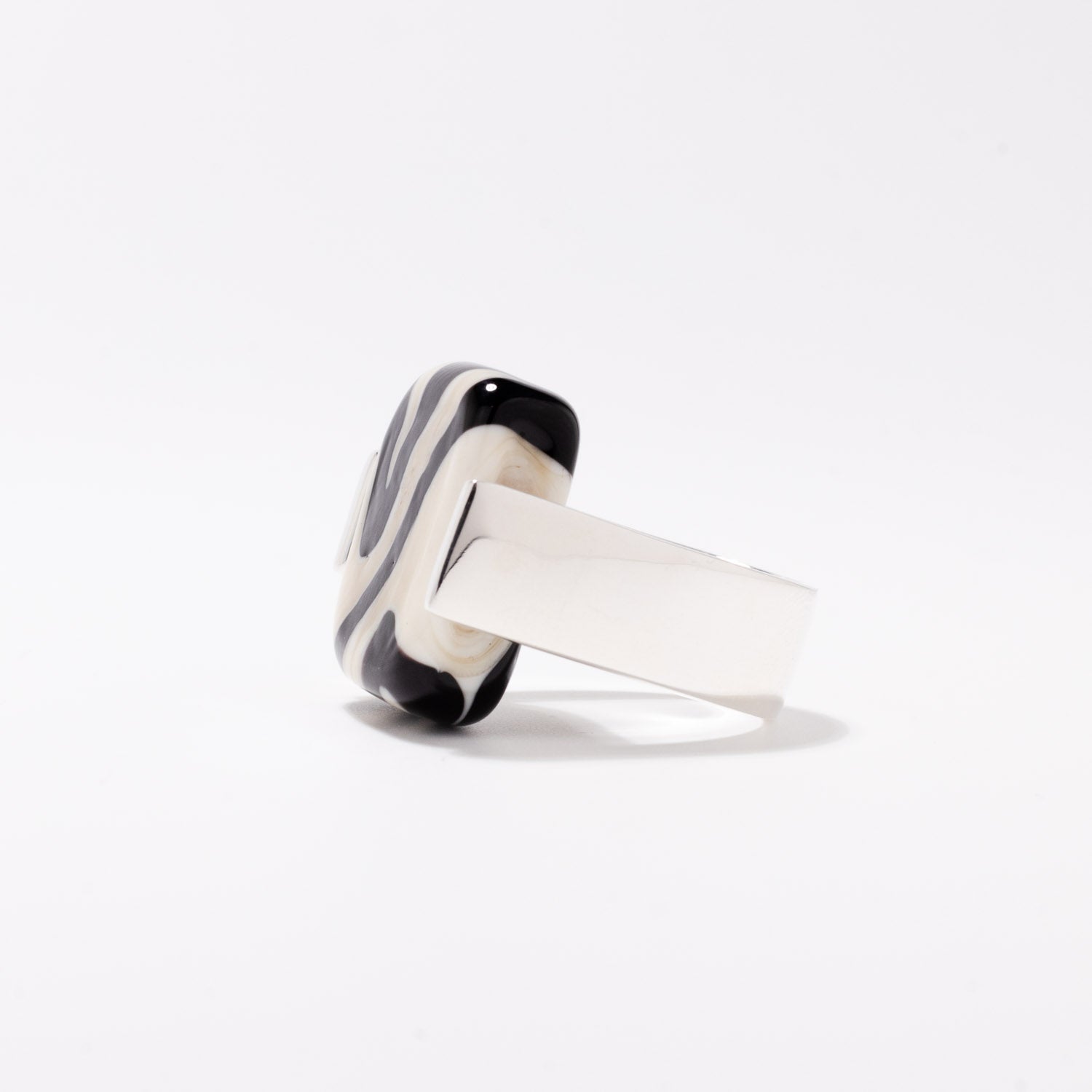 Empire Safari - Silver Ring